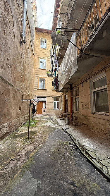 Продаж маленької 1кім. квартири на  вул. Федорова Львов - изображение 7