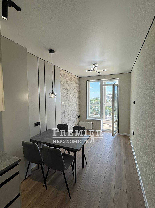 1 комнатная квартира 34 м2 ЖК Акварель-4 Ремонт Мебель Техника Одесса - изображение 1