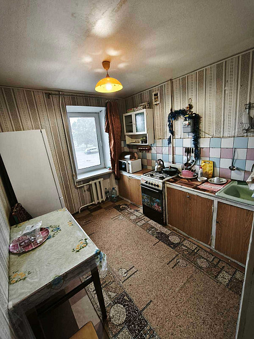 Продам 1-к квартиру 36,1 кв.м,3/10,не кутова,жм Північний(Северный) Дніпро - зображення 1