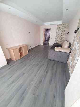 2х.кім 51 м.кв, вул. Ентузіастів 29/1 власне паркомісце, м.Лівобережна Київ