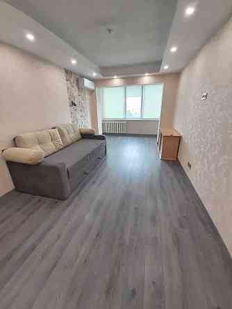 2х.кім 51 м.кв, вул. Ентузіастів 29/1 власне паркомісце, м.Лівобережна Київ