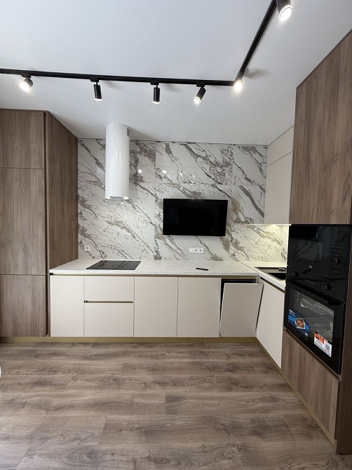 СРОЧНО 63 жемчужина продам однокомнатную с ремонтом Одесса - изображение 1