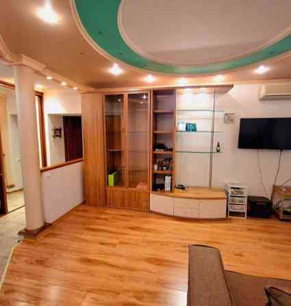 Продам шикарную 2 к квартиру на Нагорке Писаржевского 11 Днепр