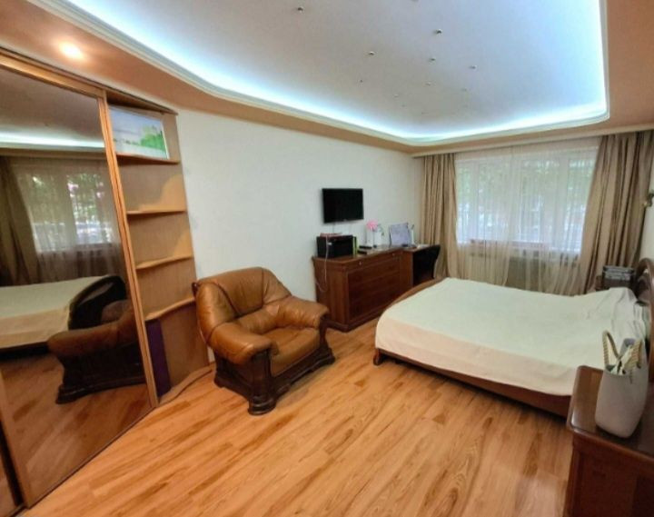 Продам шикарную 2 к квартиру на Нагорке Писаржевского 11 Днепр - изображение 8