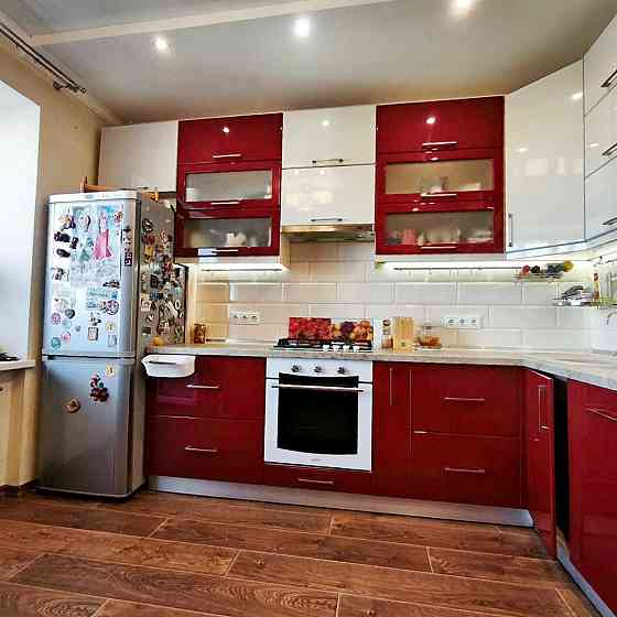 Терміново 2 кімнатна квартира з гарним ремонтом, меблями і технікою.SP Чернигов