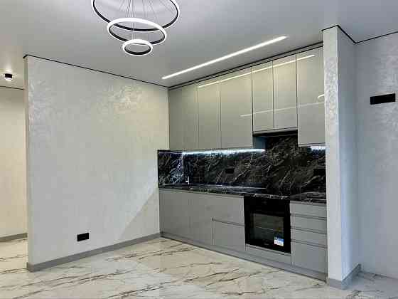 Продаю 1кім квартиру з ремонтом з власною земельною ділянкою 74м2 Ивано-Франковск