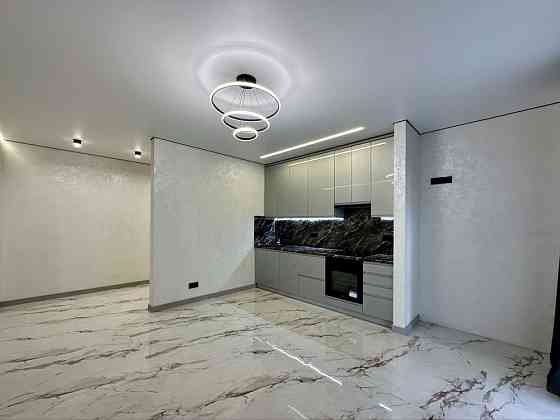 Продаю 1кім квартиру з ремонтом з власною земельною ділянкою 74м2 Ивано-Франковск