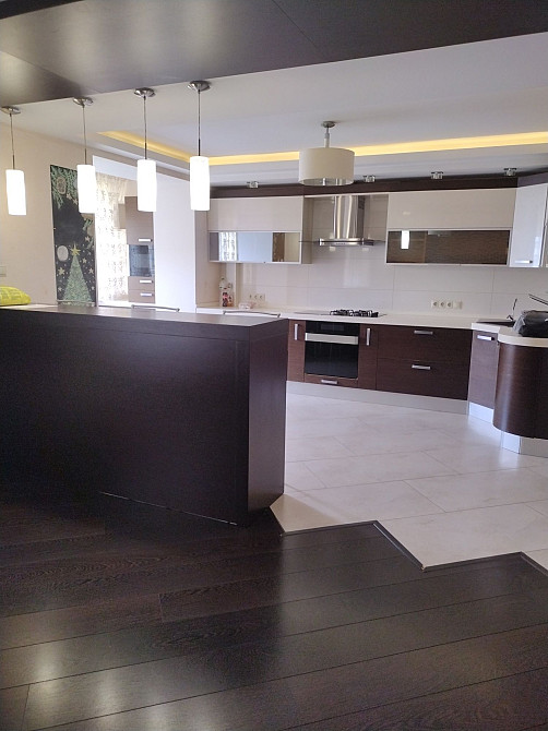 Продам 2 х уровневую квартиру на Заболотного Одесса - изображение 3