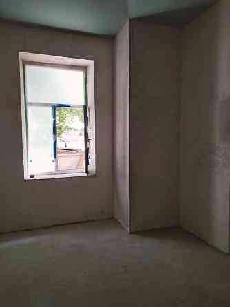 Продаж 1-кімнатної квартири в центрі Яворова, площа Ринок 8 Яворів