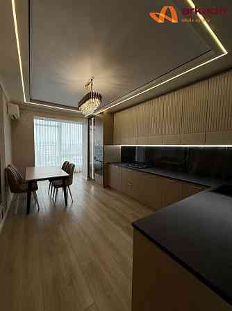 Вишукана Двохкімнатна квартира з Дизайнерським ремонтом Ивано-Франковск