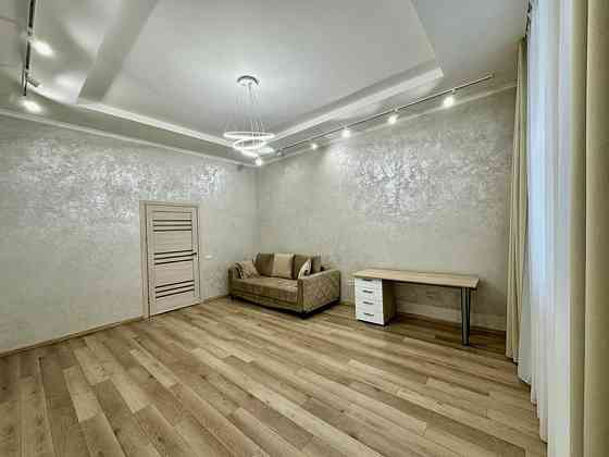 Продам 2-ох кім квартиру вул.Замарстинівська (біля ТЦ ФОРУМ) Львов