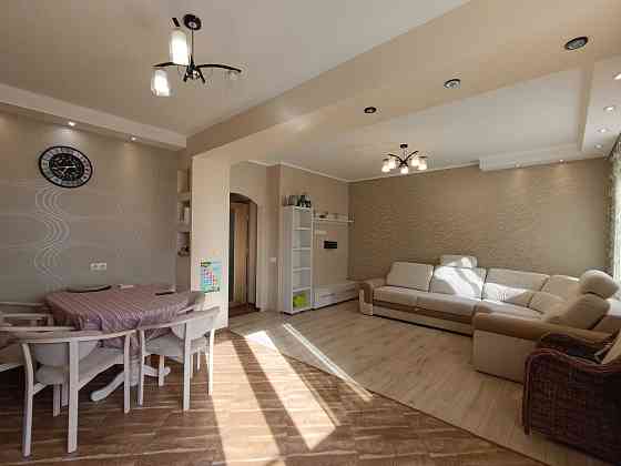 Продаж БЕЗ% 3 кім. кв. з терасою на Грушевського 5 Святопетрівське Святопетрівське (Києво-Свят.р-н)