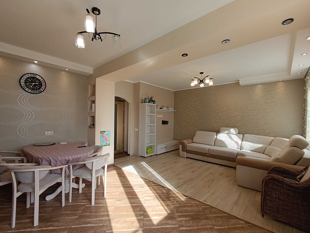 Продаж БЕЗ% 3 кім. кв. з терасою на Грушевського 5 Святопетрівське Святопетрівське (Києво-Свят.р-н) - зображення 4