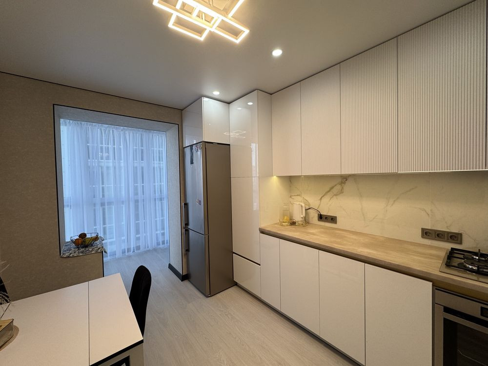 Власник ! Квартира з новим ремонтом ! Єоселя до 3х років так !!! Буча - зображення 2