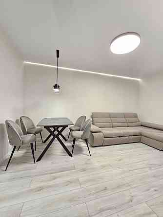 Продаж вишуканої квартири в самому центрі . Вид на Дніпро.Новобудова Черкассы