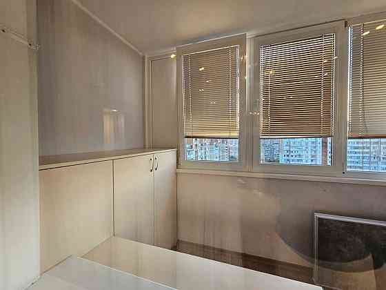 Топ-локація - сімейна оселя - Червоної Калини просп 5, поряд парк! Київ