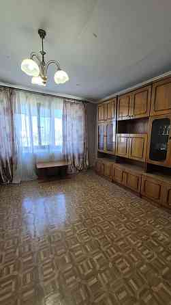 Продам 2 комнатную  квартиру улучшенной планировки  рядом с метро Харьков