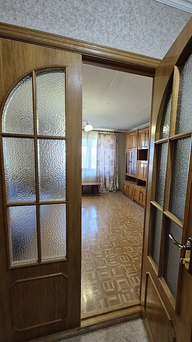 Продам 2 комнатную  квартиру улучшенной планировки  рядом с метро Харьков - изображение 2