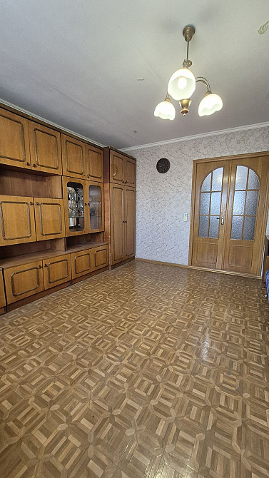 Продам 2 комнатную  квартиру улучшенной планировки  рядом с метро Харьков - изображение 4