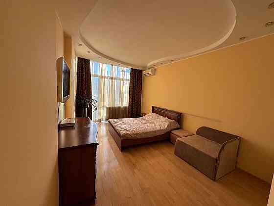 Продаж 3к квартири  Івасюка Оболонь Оазис Київ