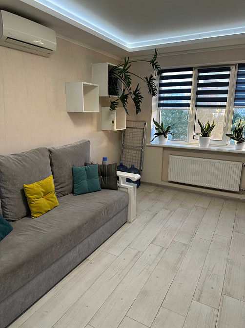 Продаж 3-ї метро Харківська 10 хв Київ - зображення 2