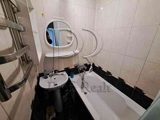 Продаж 2 кімн. квартири вулиця Виставкова Потєхіна) 2 Київ