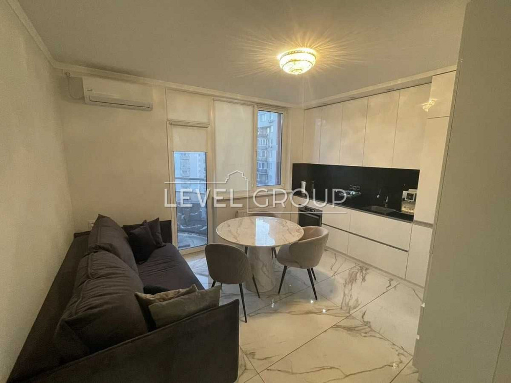 1-кімнатна квартира в ЖК «Ліко Град 3» з новим ремонтом Київ - зображення 2