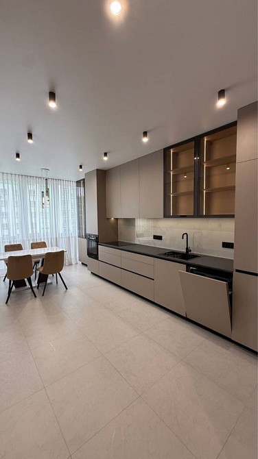 3 кімнатна квартира 139 000 $ ЖК Центральний Ирпень - изображение 2