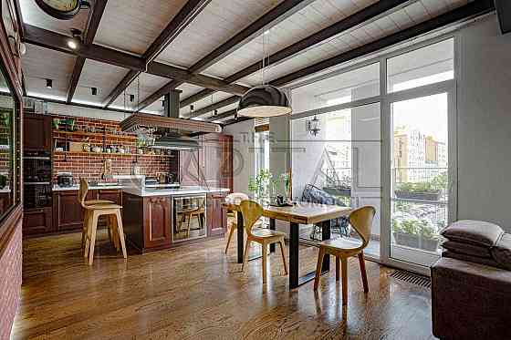 Продажа 4-комнатная квартира в ЖК Комфорт Таун. ул. Регенераторна 4 Київ