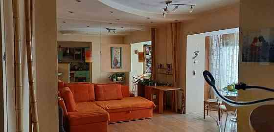 Продам квартиру Святошино Київ