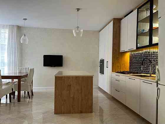 Продаж евроТРикімнатної квартири в ЖК на ПРОРІЗНІЙ Гостомель