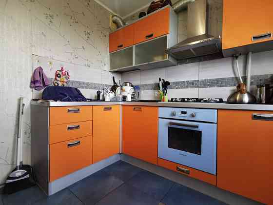 Простора трикімнатна квартира в самому Центрі міста RD Чернигов