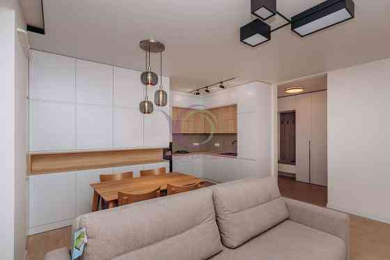 2-к. квартира 64 м2 з дизайнерським ремонтом за вул. Буковинська Черновцы