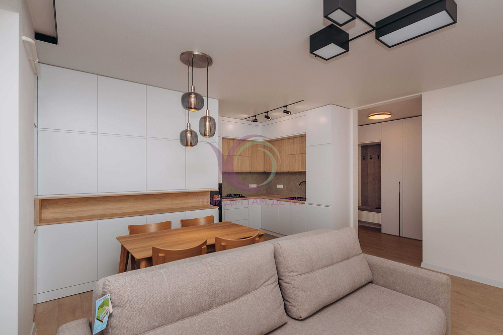 2-к. квартира 64 м2 з дизайнерським ремонтом за вул. Буковинська Чернівці - зображення 3