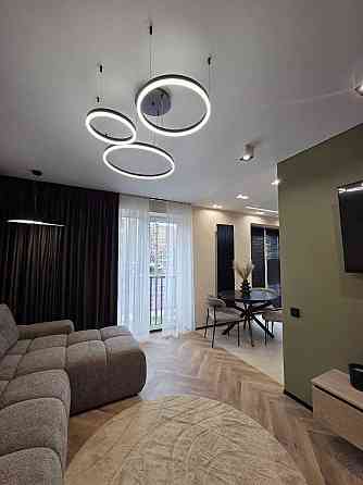 шикарна 3-кімнатна квартира з дизайнерським ремонтом Ивано-Франковск