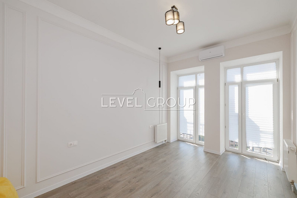 Продаж двокімнатної квартири на Подолі, Почайнинська, поруч метро Київ - зображення 8