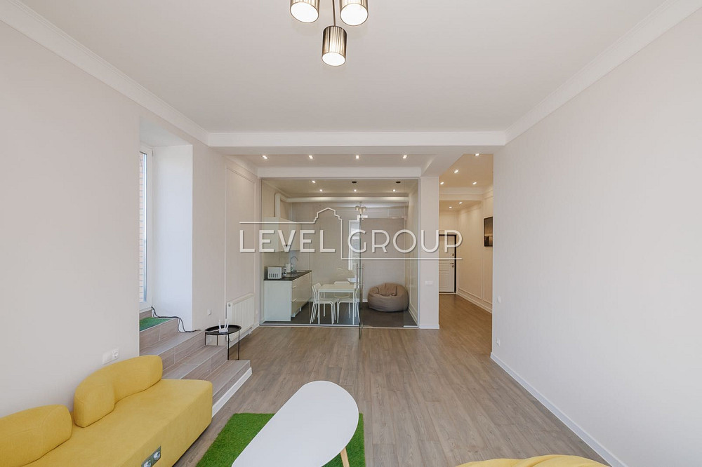 Продаж двокімнатної квартири на Подолі, Почайнинська, поруч метро Київ - зображення 4