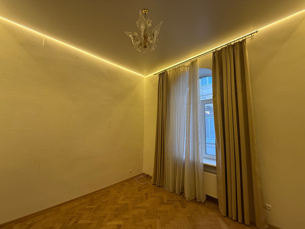 3 комнатная квартира на Льва Толстого Одеса - зображення 5