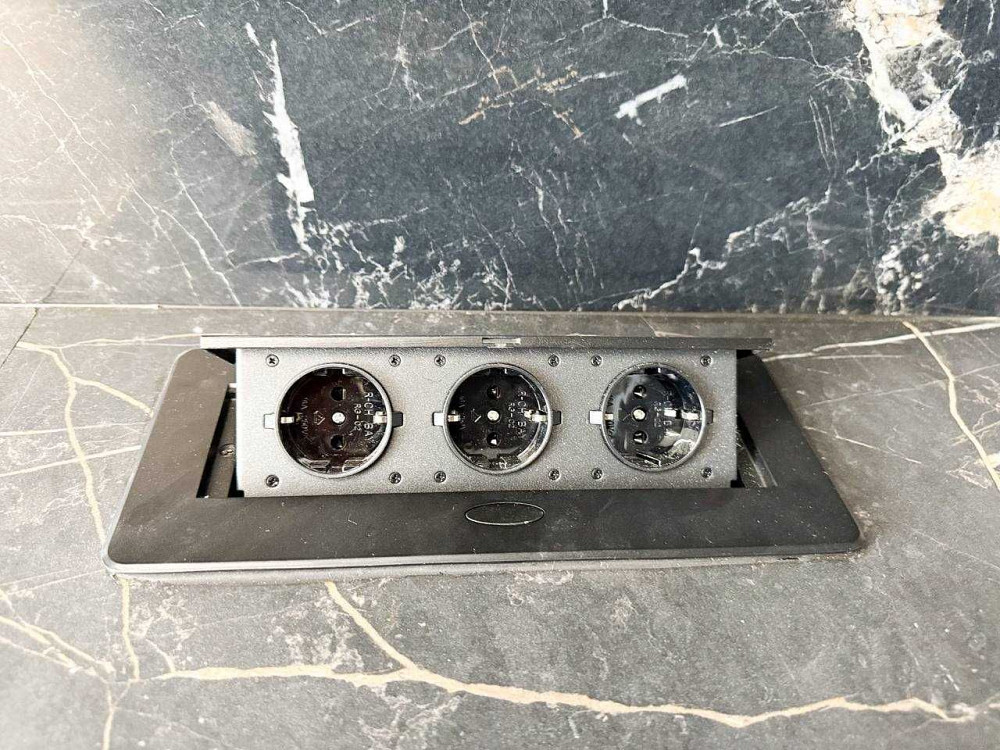 Сучасний простір в ритмі міста, панорамні краєвиди та 60м2 комфорту. Ивано-Франковск - изображение 5