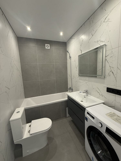 Однокімнатна з новеньким ремонтом! Газ! Ніхто не жив! Топ локація! Ирпень - изображение 6