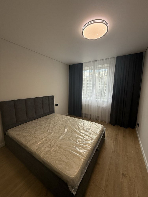 Однокімнатна з новеньким ремонтом! Газ! Ніхто не жив! Топ локація! Ирпень - изображение 4