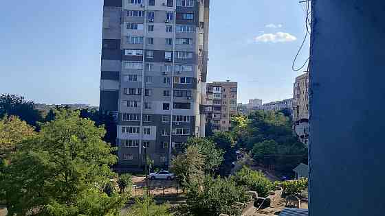 Продам 2х 8ма станція Люстдорогои Цегляний Одеса