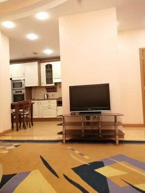 СРОЧНО__Просторная 2-к сталинка в лучшем р-не Одессы__С РЕМОНТОМ Одесса - изображение 2