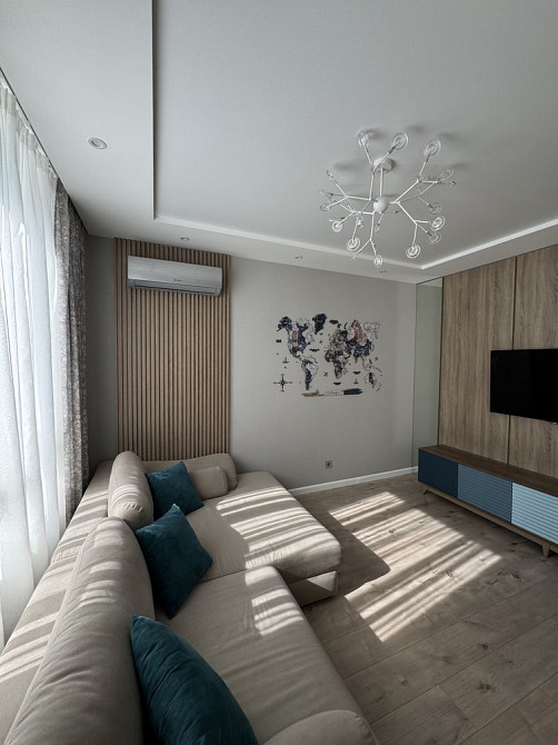 Елітна євро-3к у ЦЕНТРАЛЬНОМУ 2! Кухня - 37м2! Ірпінь - зображення 3