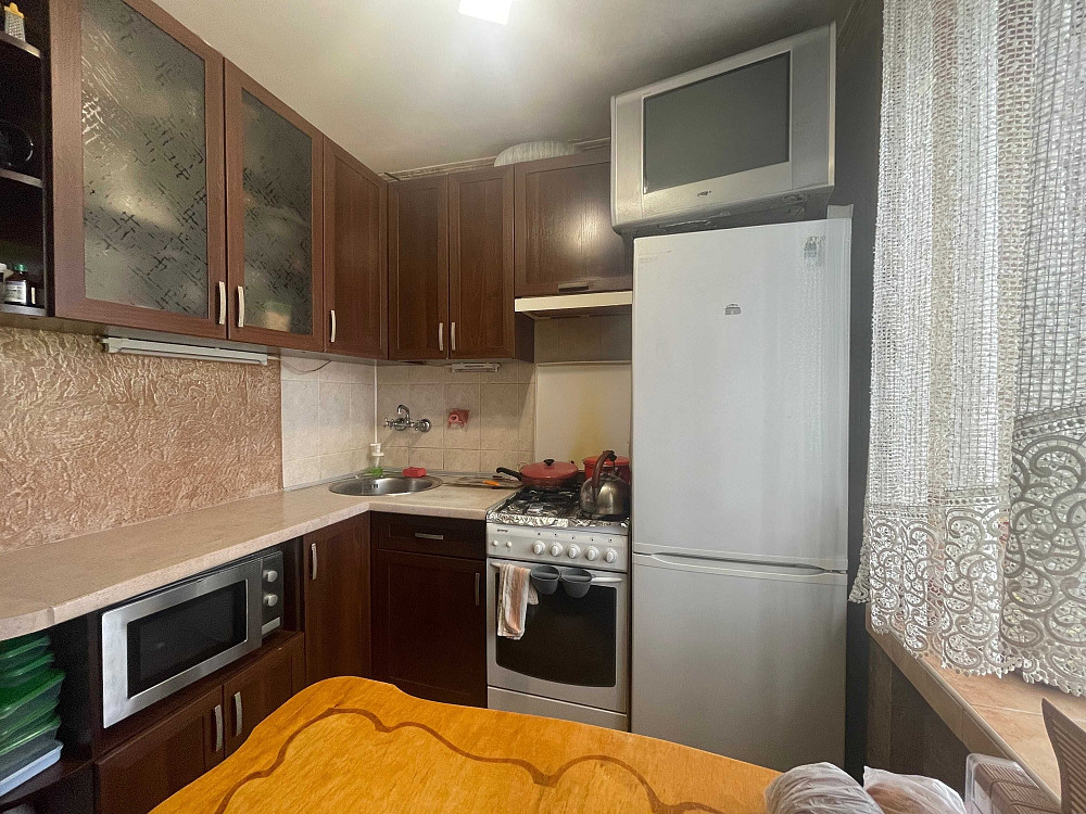 2-кімнатна квартира в цегляному будинку р-н Чайки Ровно - изображение 1