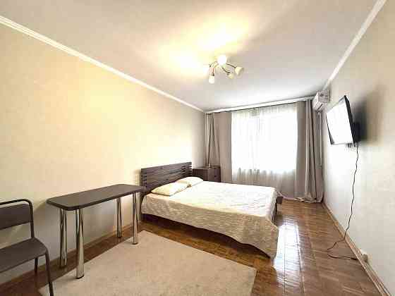 здам 1-кімнатну, Оболонь, метро Мінська, Оболонський пр., 18а Київ