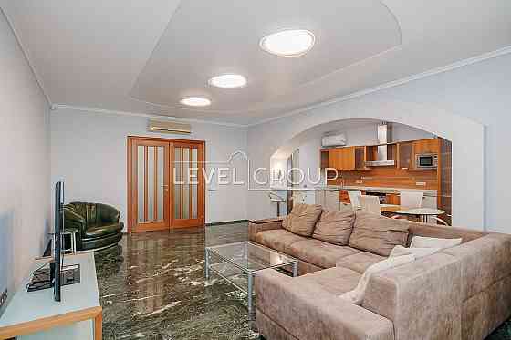 Продаж 3к квартири S=173 кв.м. вул.Ковпака 17 м.Либідська Київ