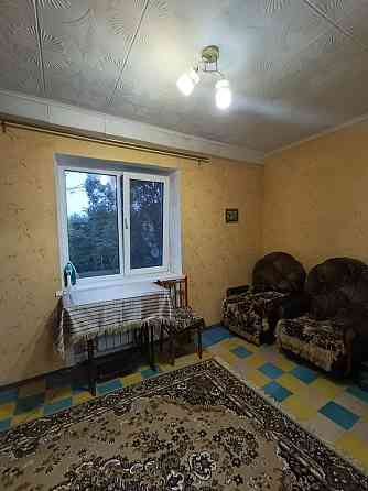 Продам 2 ком.квартиру на Черёмушках Кам`янське (Запорізька обл.)