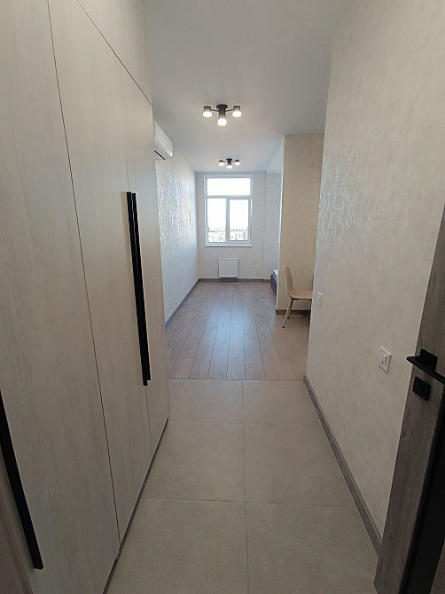 Продам квартиру -студію після ремонту в новобудові в центрі міста . Бровари - зображення 7