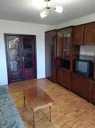 Оренда 2к квартири Святошинський Героїв Космосу 13 м. Житомирська Київ